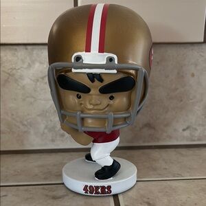 San Francisco 49ers lil big head statue